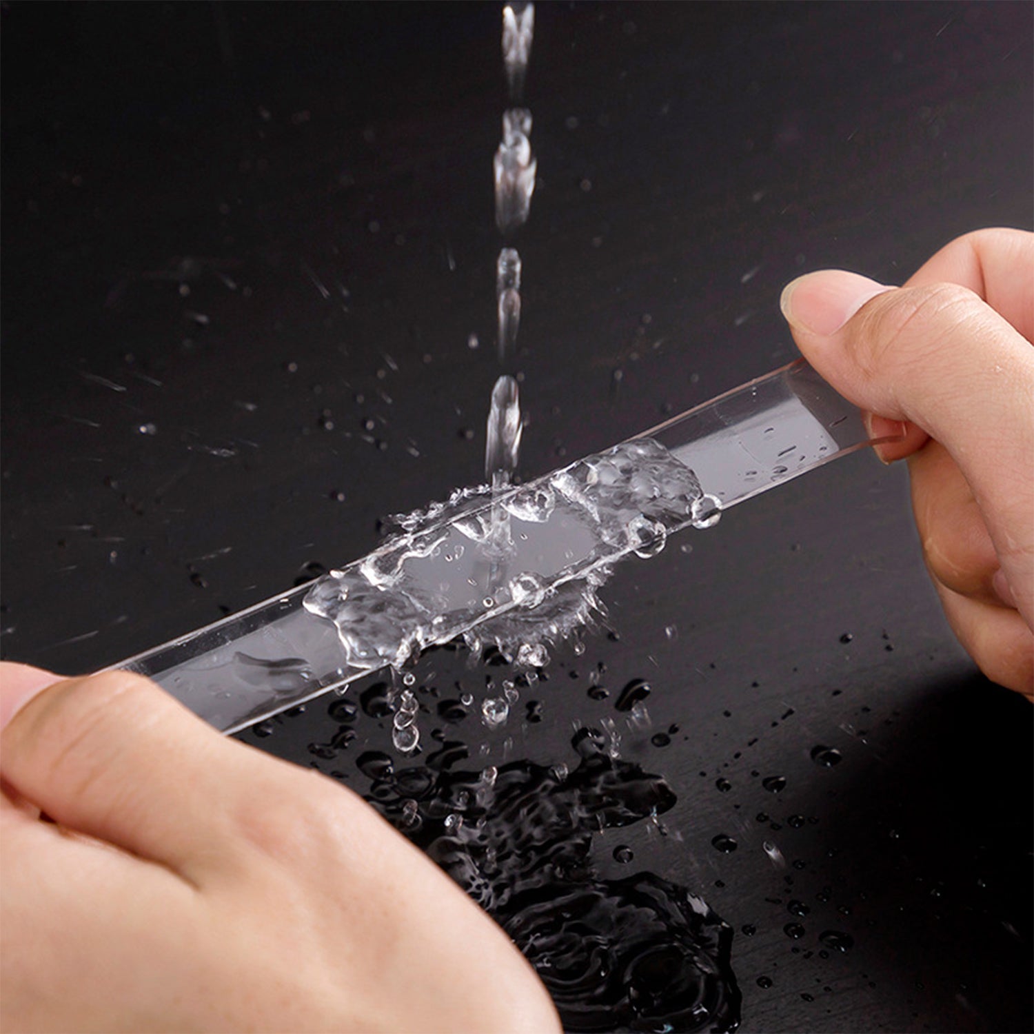 Double Sided Tape Heavy Duty, Nano Double Sided Adhesive Tape, Clear Mounting Tape Picture Hanging Adhesive Strips (9.85FT)