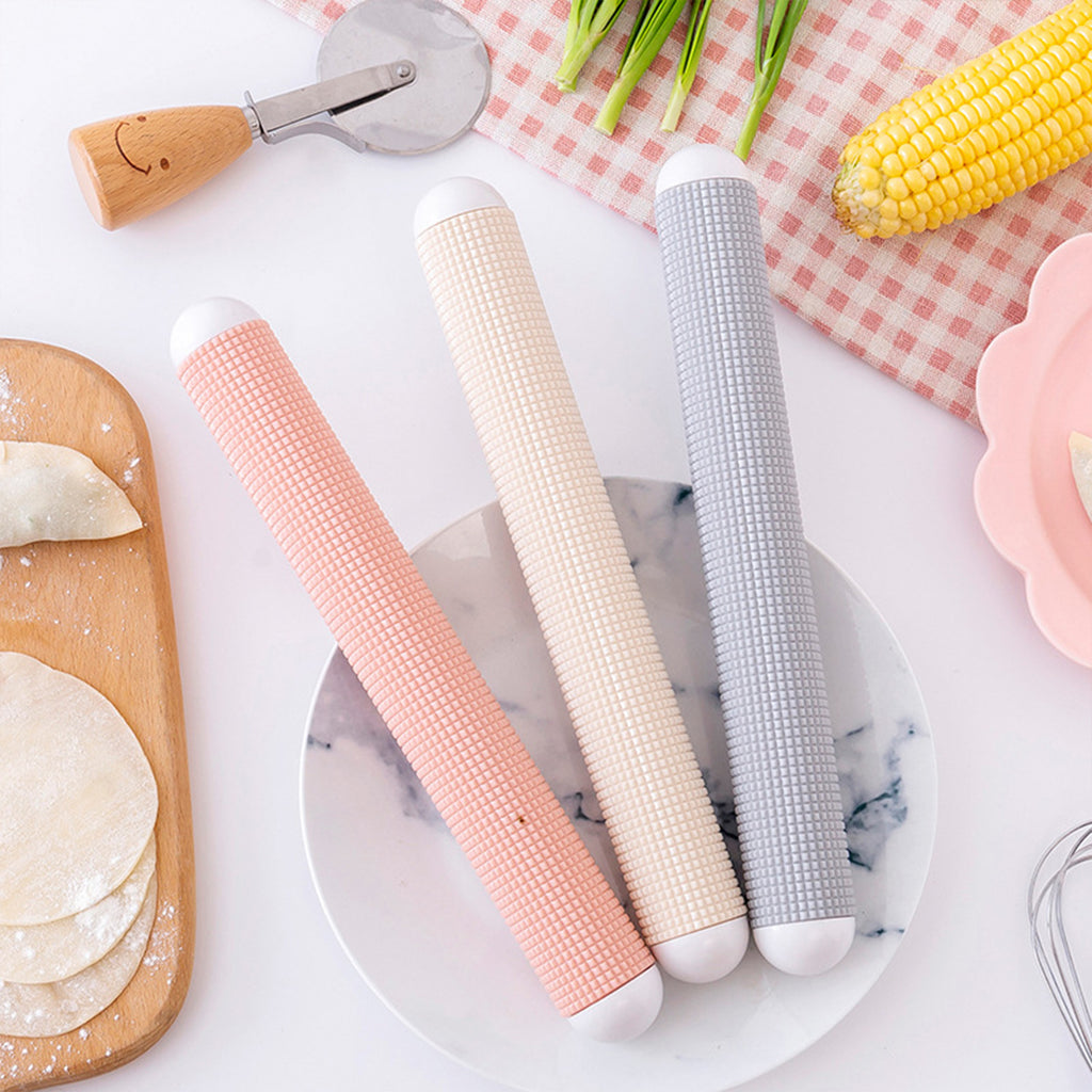 Classic Wood Rolling Pin for Baking, Professional Hardwood Dough Roller with Comfort Grip Handles for Pizza, Pie Crust