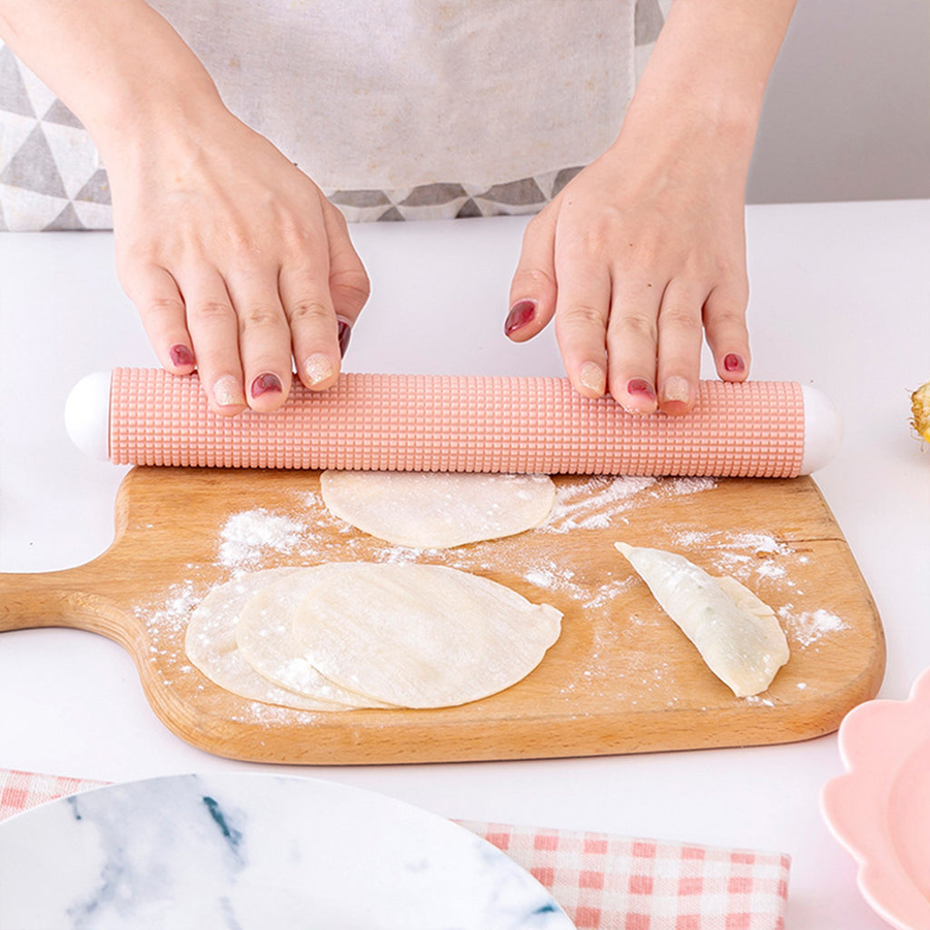 Classic Wood Rolling Pin for Baking, Professional Hardwood Dough Roller with Comfort Grip Handles for Pizza, Pie Crust